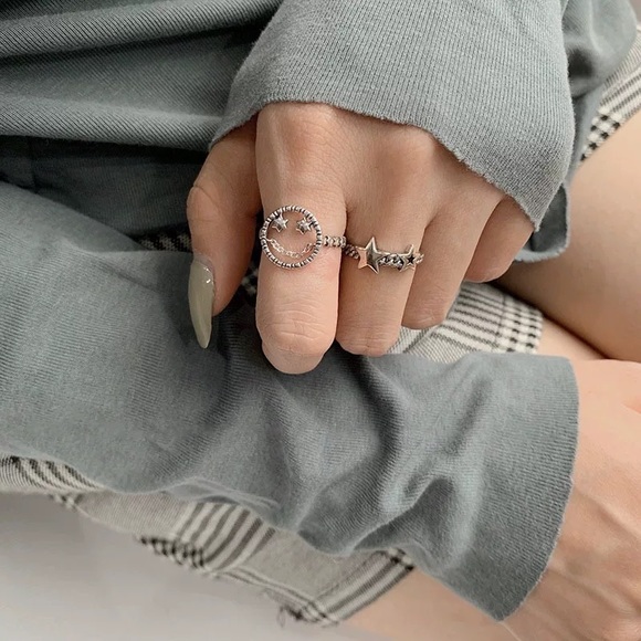 Smiley Face Ring happy face ring smile ring sterling silver ring - Picture 5 of 5